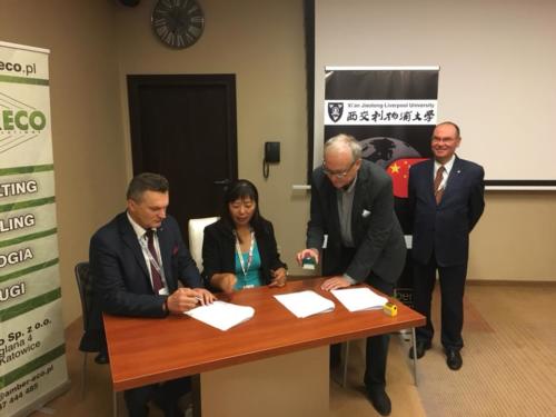 42290781_1540135036133187_6652560284558819328_n