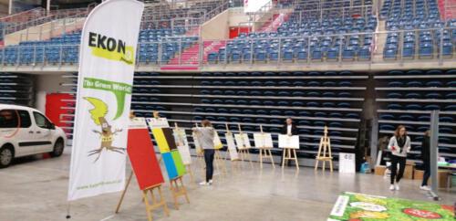 92f142d8-670d-431a-abf0-2235d55bc15f