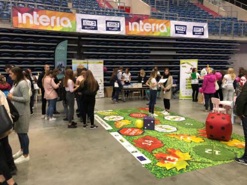 c024cc03-d9e8-4400-8049-b1bb6ff76914