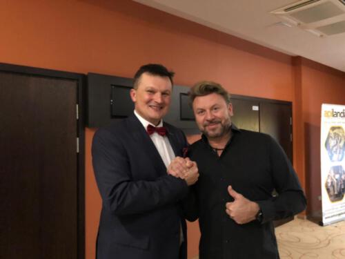 PHOTO-2019-10-18-23-33-42